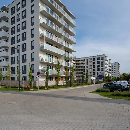 Miedziana Stylish & Cosy With Balcony By Renters Lägenhet *