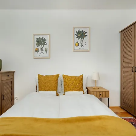 Miedziana Stylish & Cosy With Balcony By Renters Appartamento Breslavia